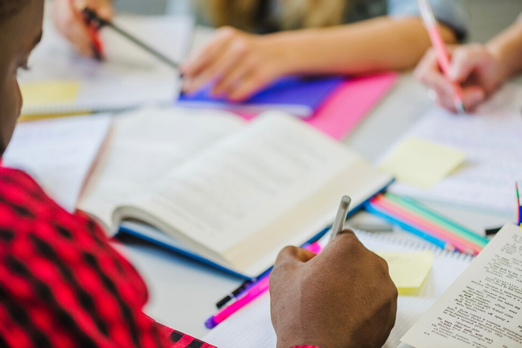 5 cursos online e gratuitos da USP sobre gestão de projetos, marketing e empreendedorismo