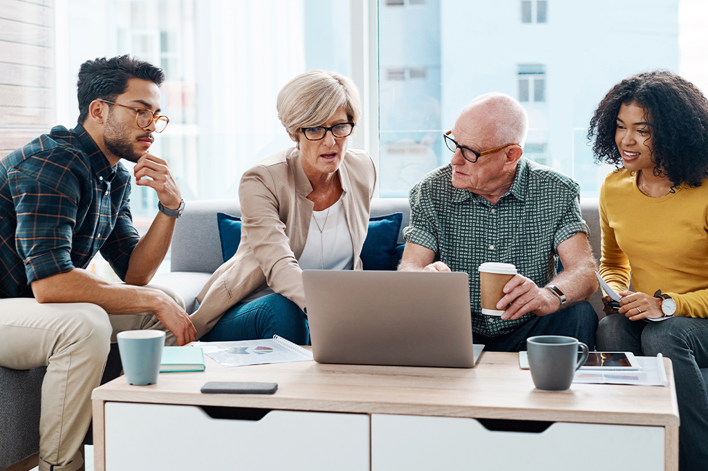 Estudo Stato Intoo/Mackenzie revela os principais estereótipos do etarismo
