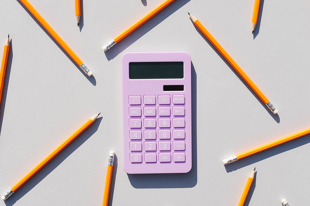 PagBank capacita voluntários 50+ para levar educação financeira a escolas