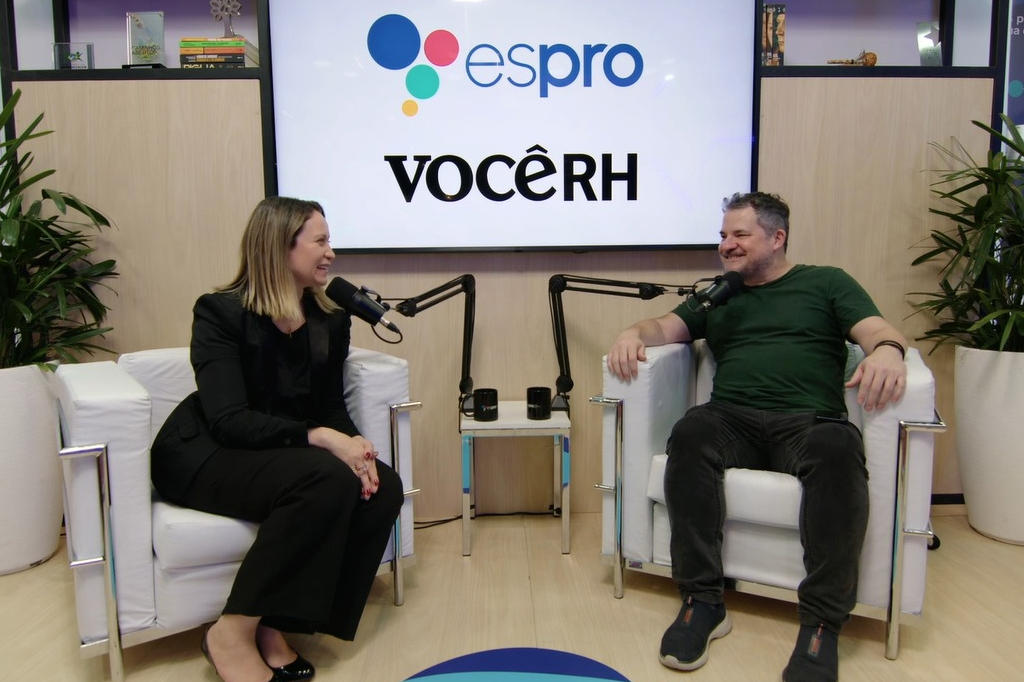 RHadioCast no CONARH: boas práticas para o recrutamento de jovens talentos